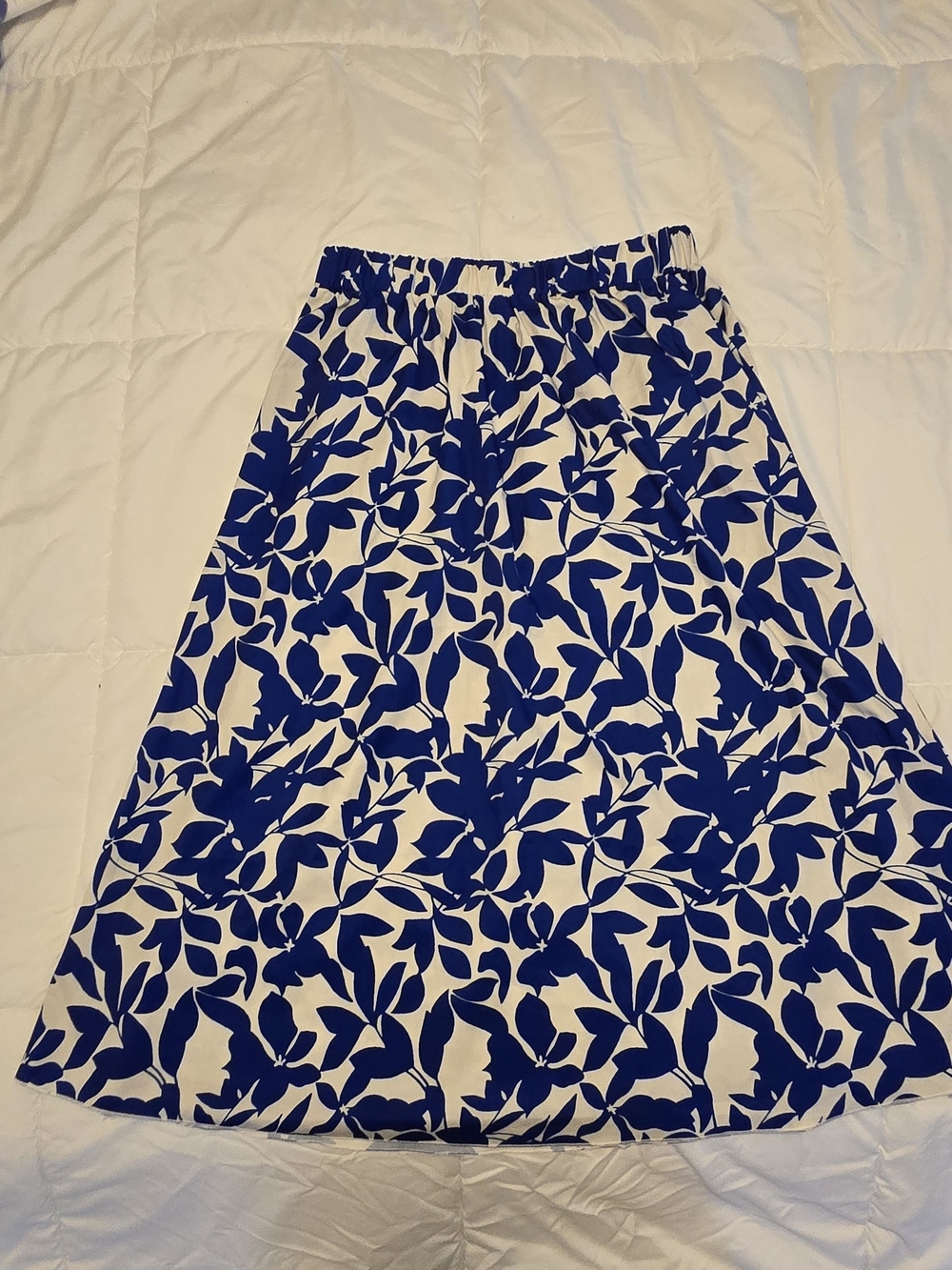 Blue & White Floral A-Line Midi Skirt Size Large